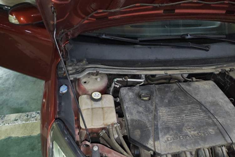 Used Ford Focus 2012 Hatchback Classic 1.8L Automatic Base Model Engine Bay Right