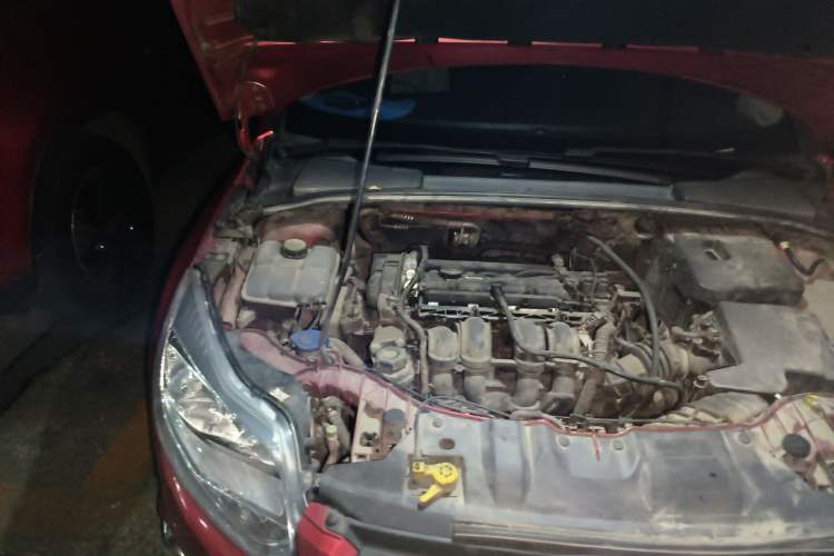 Used Ford Focus 2012 Sedan 1.6L Automatic Fashion Edition Engine Bay Right