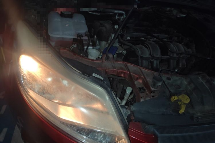 Used Ford Focus 2012 Hatchback 1.6L Automatic Comfort Model Engine Bay Right