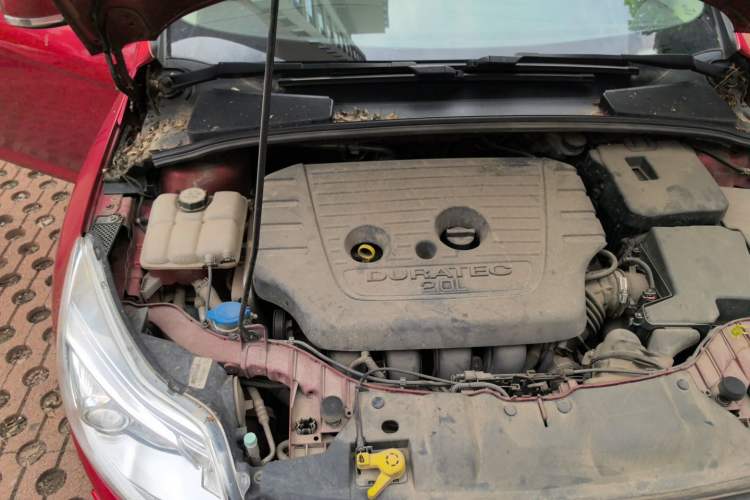 Used Ford Focus 2012 Sedan 2.0L Automatic Flagship Model Engine Bay Right