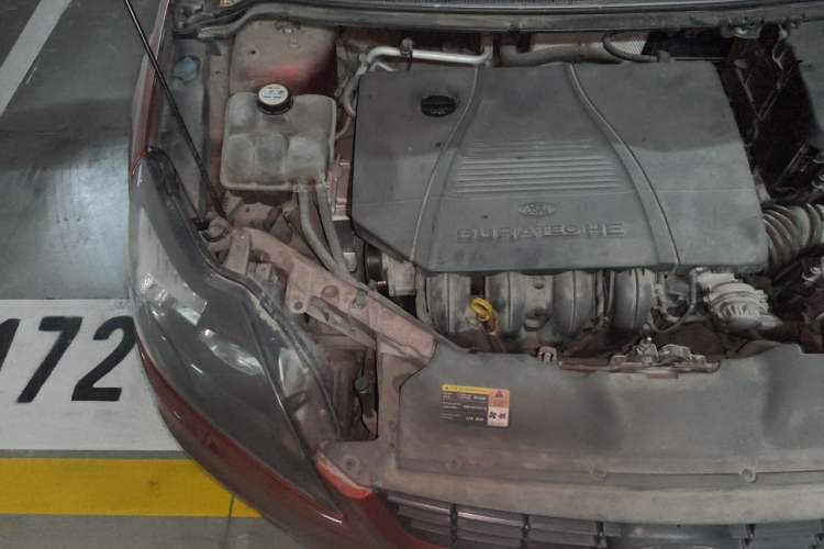 Used Ford Focus 2012 Hatchback Classic 1.8L Automatic Base Model Engine Bay Right