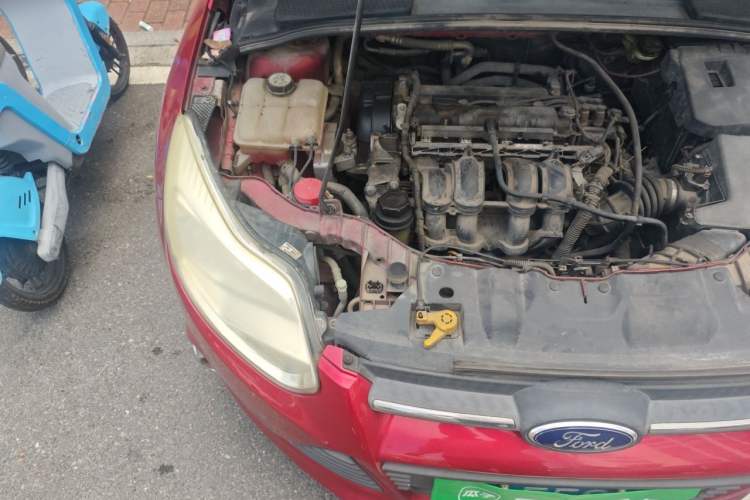 Used Ford Focus 2012 Sedan 1.6L Automatic Fashion Edition Engine Bay Right