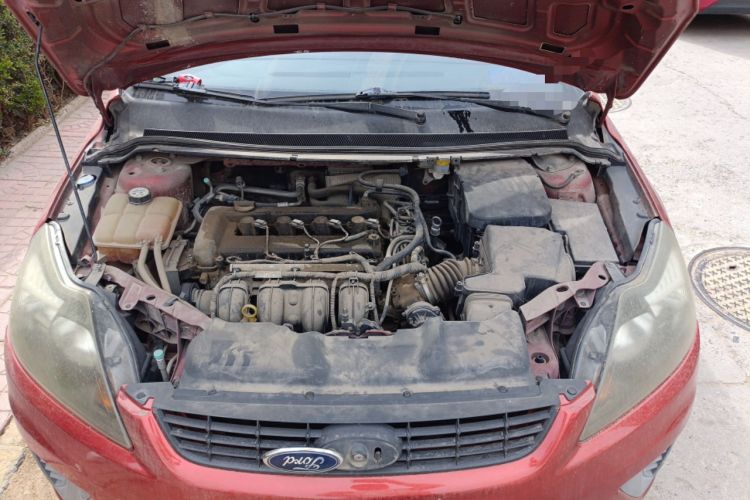Used Ford Focus 2012 Hatchback Classic 1.8L Automatic Fashion Edition Engine Bay