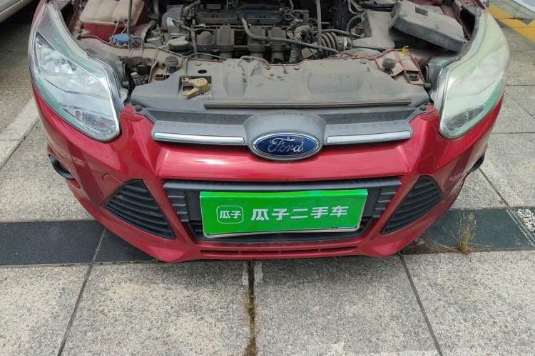 Used Ford Focus 2012 Sedan 1.6L Automatic Comfort Model Engine Bay