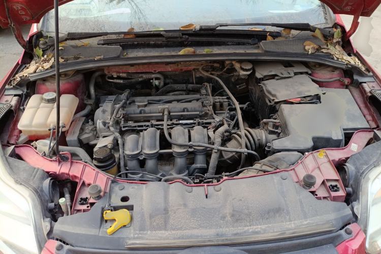 Used Ford Focus 2012 Hatchback 1.6L Automatic Fashion Edition Engine Bay