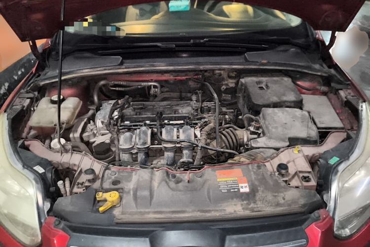 Used Ford Focus 2012 Hatchback 1.6L Automatic Fashion Edition Engine Bay