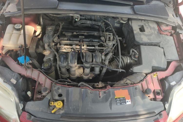 Used Ford Focus 2012 Sedan 1.6L Automatic Comfort Model Engine Bay