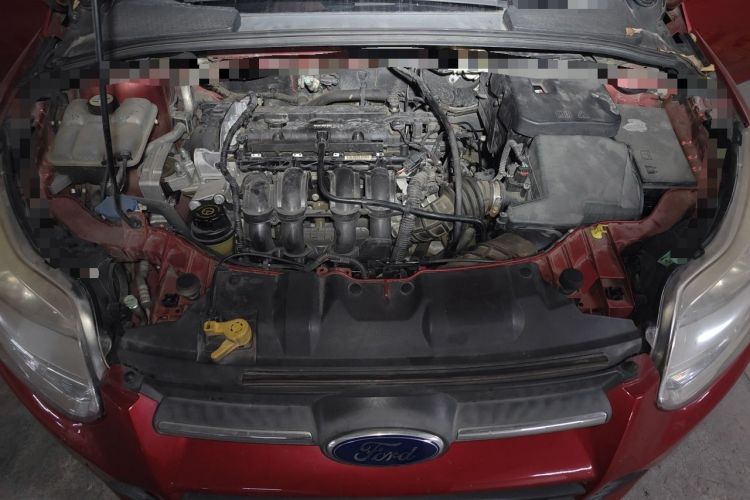 Used Ford Focus 2012 Hatchback 1.6L Automatic Comfort Model Engine Bay