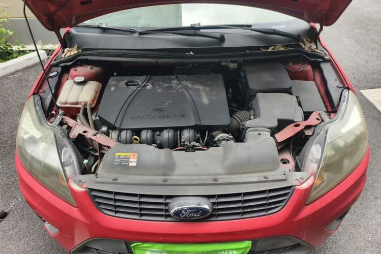Used Ford Focus 2012 Hatchback Classic 1.8L Automatic Base Model Engine Bay