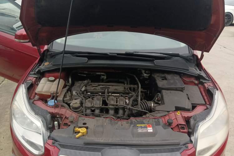 Used Ford Focus 2012 Hatchback 1.6L Automatic Comfort Model Engine Bay