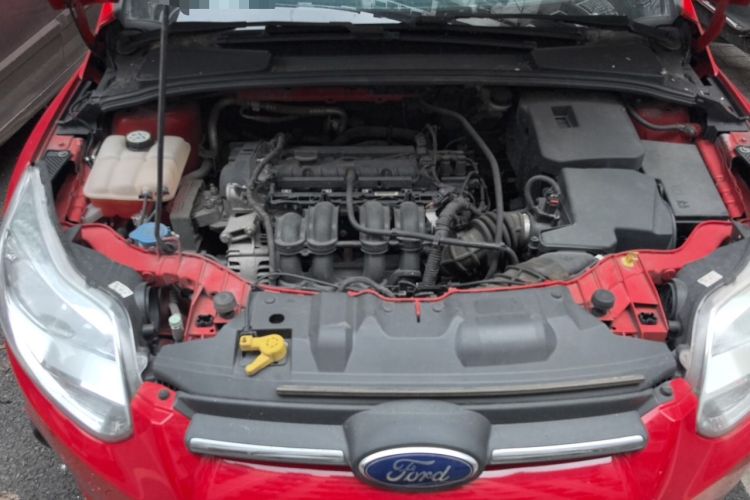 Used Ford Focus 2012 Hatchback 1.6L Manual Comfort Model Engine Bay
