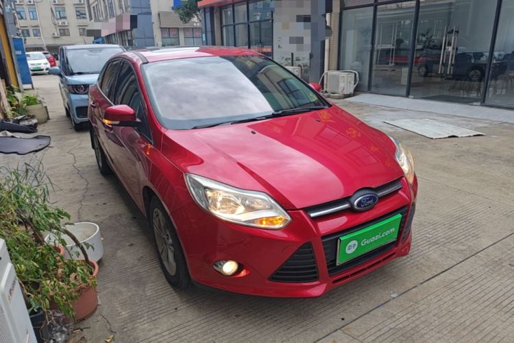 Used Ford Focus 2012 Sedan 1.6L Automatic Fashion Edition Exterior 1