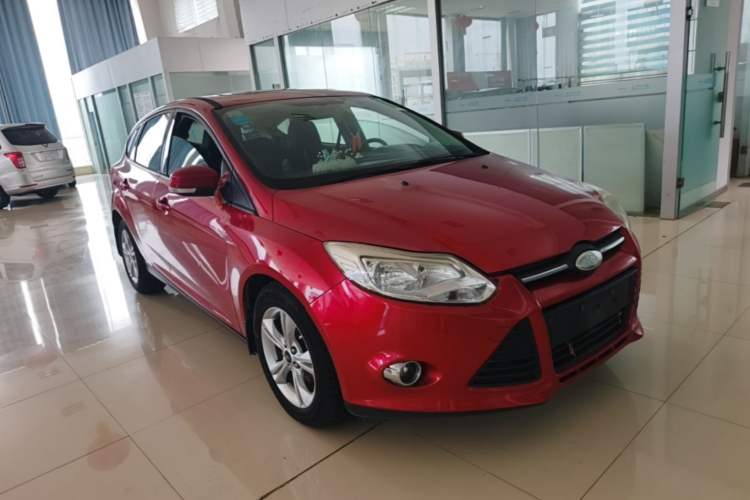 Used Ford Focus 2012 Hatchback 1.6L Automatic Fashion Edition Exterior 1