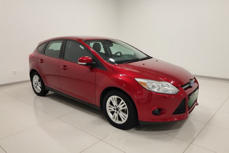 Used Ford Focus 2012 Hatchback 1.6L Automatic Comfort Model Exterior 2