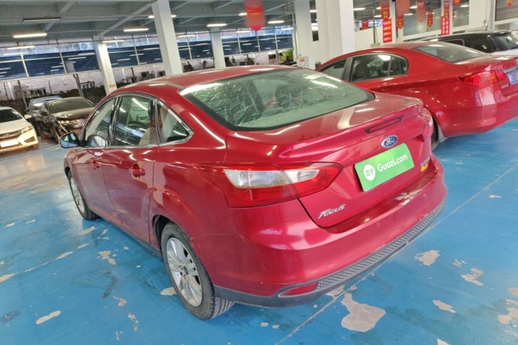 Used Ford Focus 2012 Sedan 1.6L Automatic Comfort Model Exterior 2