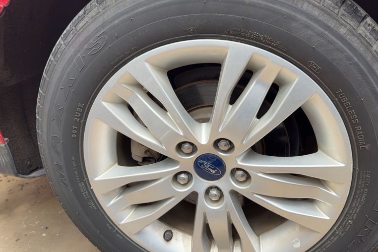 Used Ford Focus 2012 Sedan 1.6L Automatic Comfort Model Exterior 5