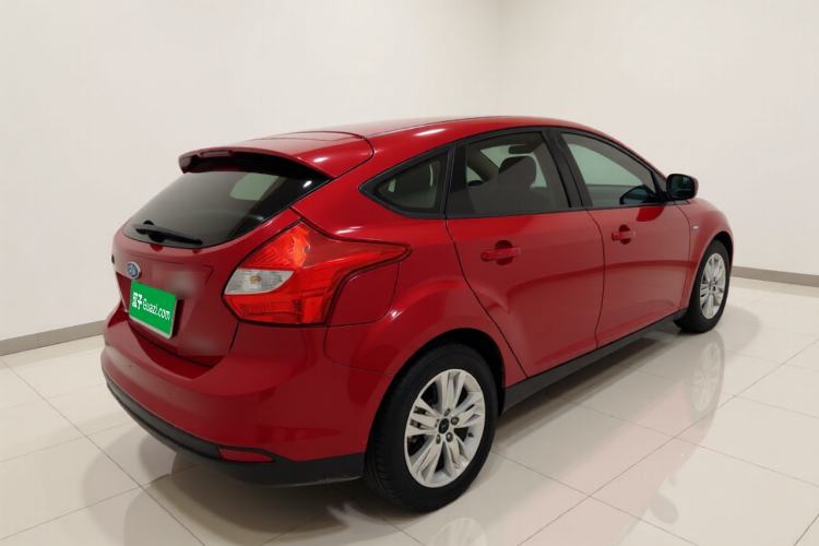 Used Ford Focus 2012 Hatchback 1.6L Automatic Comfort Model Exterior 5