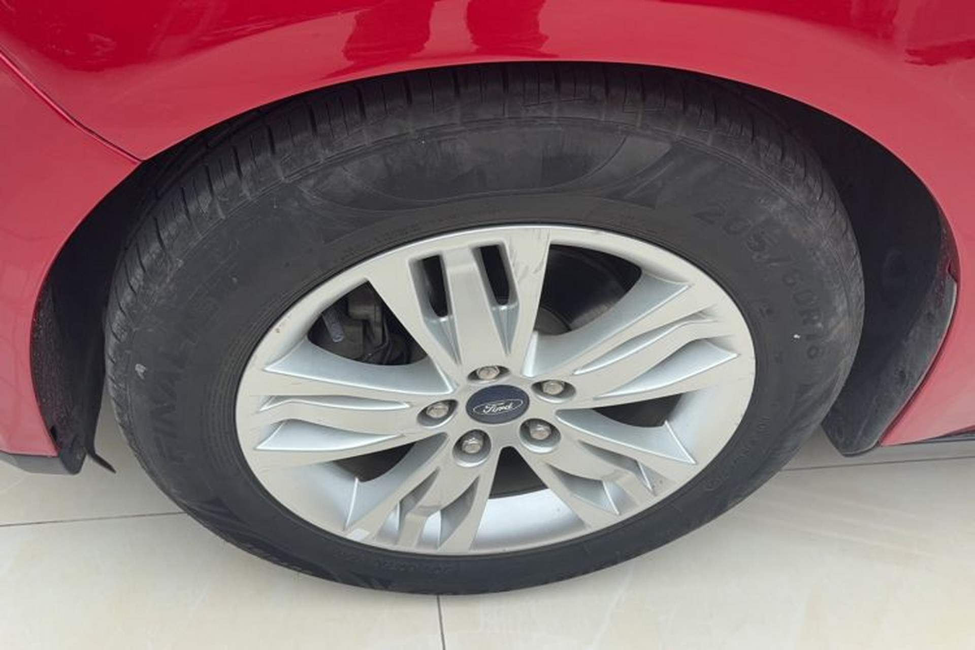 Used Ford Focus 2012 Hatchback 1.6L Automatic Comfort Model Exterior 5