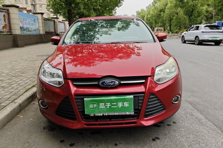 Used Ford Focus 2012 Sedan 1.6L Automatic Fashion Edition Front