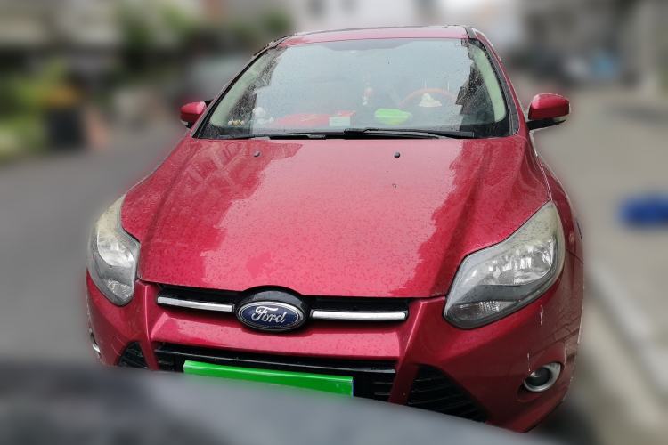 Used Ford Focus 2012 Hatchback 2.0L Automatic Luxury Sport Model Front