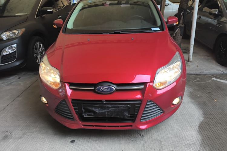 Used Ford Focus 2012 Hatchback 1.6L Automatic Fashion Edition Front