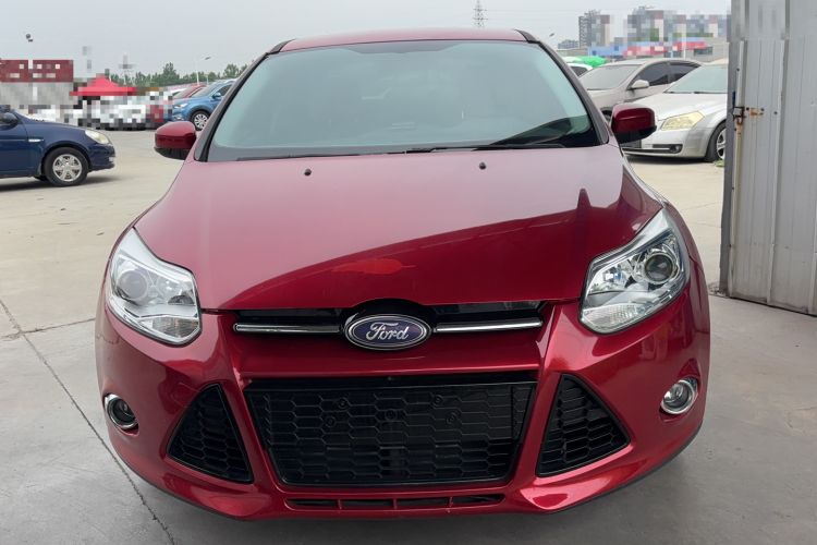Used Ford Focus 2012 Sedan 1.6L Manual Comfort Model Front