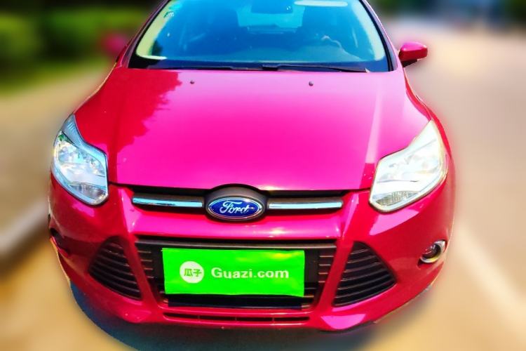 Used Ford Focus 2012 Hatchback 1.6L Manual Fashion Edition Front