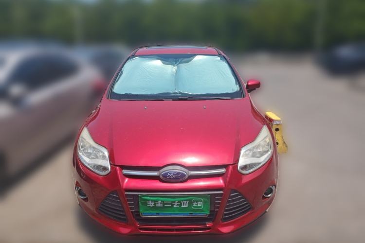 Used Ford Focus 2012 Hatchback 1.6L Manual Fashion Edition Front