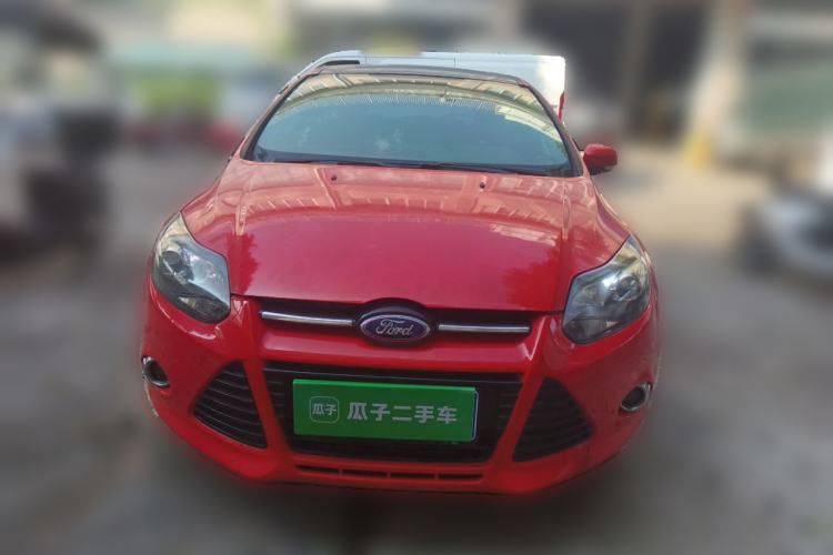 Used Ford Focus 2012 Hatchback 2.0L Automatic Luxury Sport Model Front