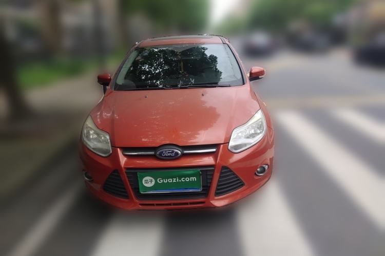 Used Ford Focus 2012 Hatchback 1.6L Manual Fashion Edition Front