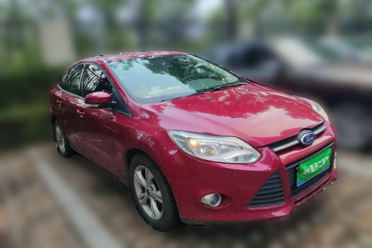 Used Ford Focus 2012 Sedan 1.6L Automatic Fashion Edition Front Right 45 Deg