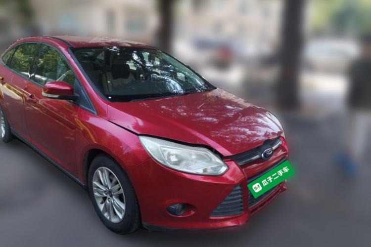Used Ford Focus 2012 Sedan 1.6L Automatic Comfort Model Front Right 45 Deg