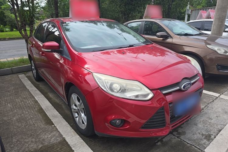 Used Ford Focus 2012 Sedan 1.6L Automatic Fashion Edition Front Right 45 Deg