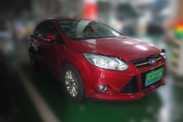Used Ford Focus 2012 Sedan 1.6L Automatic Prestige Model Front Right 45 Deg
