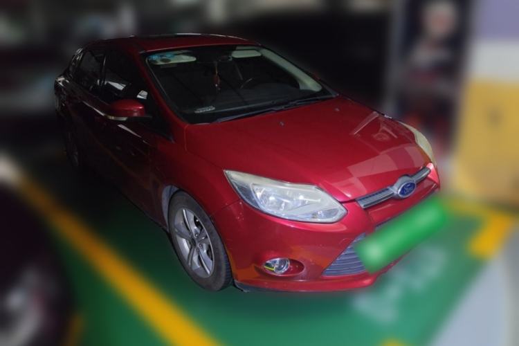 Used Ford Focus 2012 Sedan 1.6L Automatic Fashion Edition Front Right 45 Deg