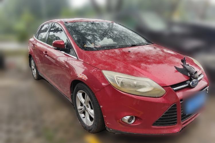 Used Ford Focus 2012 Sedan 1.6L Manual Fashion Edition Front Right 45 Deg