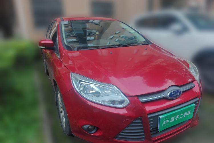 Used Ford Focus 2012 Sedan 1.6L Automatic Comfort Model Front Right 45 Deg