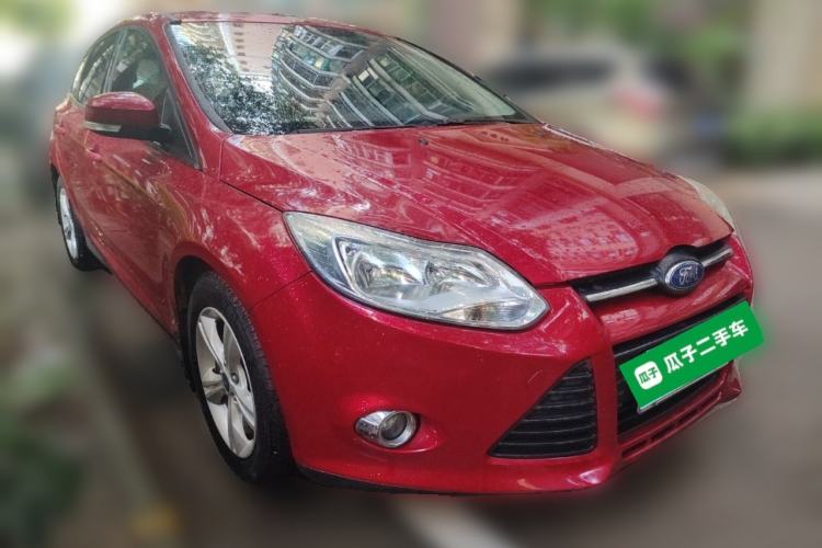 Used Ford Focus 2012 Hatchback 1.6L Automatic Fashion Edition Front Right 45 Deg