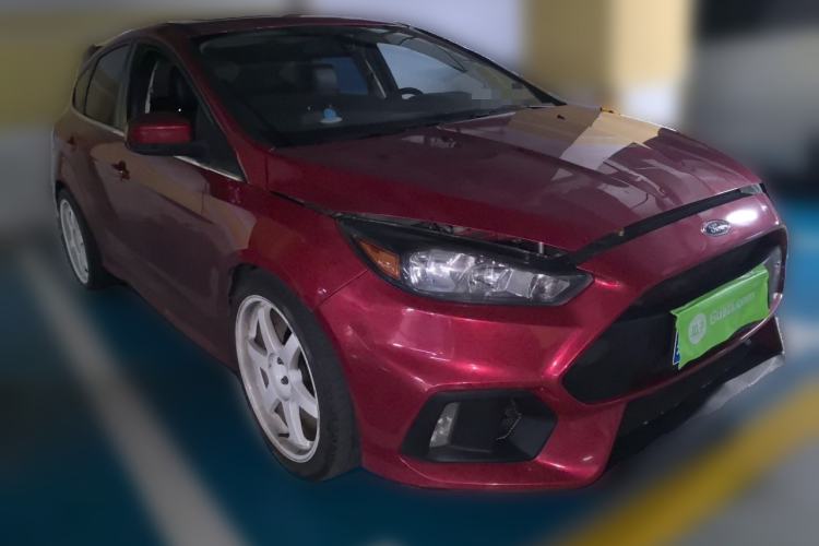 Used Ford Focus 2012 Hatchback 2.0L Manual Luxury Sport Model Front Right 45 Deg