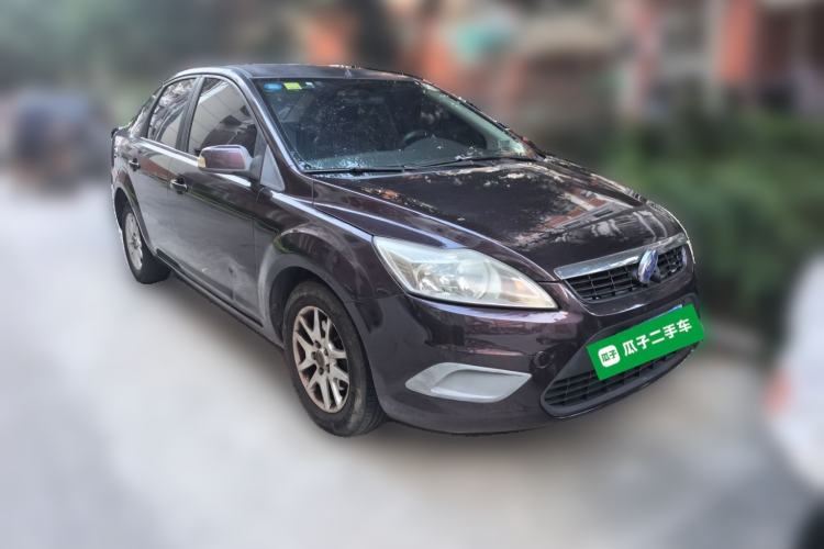 Used Ford Focus 2012 Sedan Classic 1.8L Automatic Base Model Front Right 45 Deg