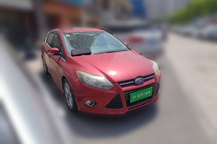 Used Ford Focus 2012 Hatchback 2.0L Manual Luxury Sport Model Front Right 45 Deg