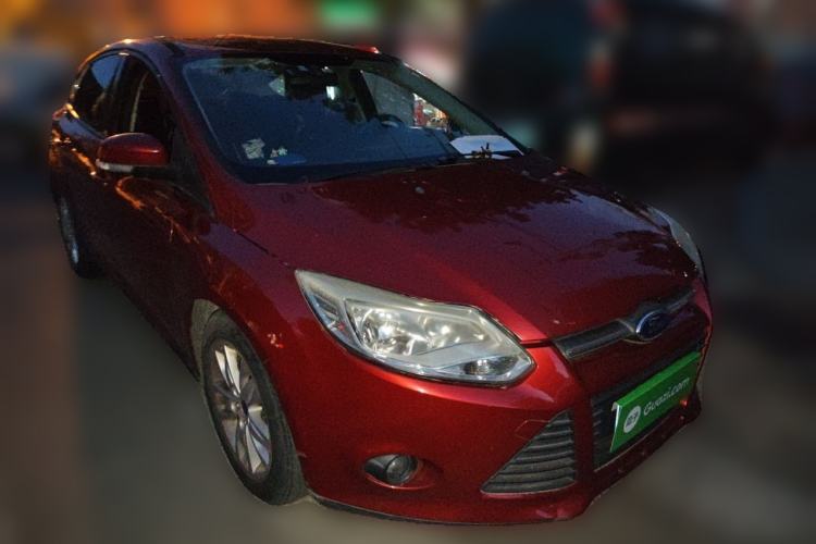 Used Ford Focus 2012 Hatchback 1.6L Automatic Comfort Model Front Right 45 Deg