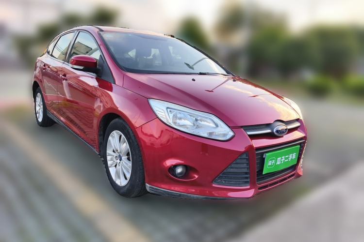 Used Ford Focus 2012 Hatchback 1.6L Automatic Comfort Model Front Right 45 Deg