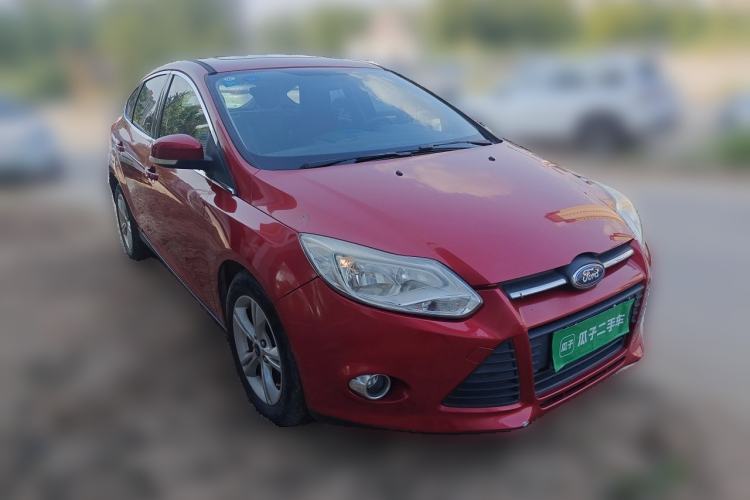 Used Ford Focus 2012 Hatchback 1.6L Automatic Fashion Edition Front Right 45 Deg