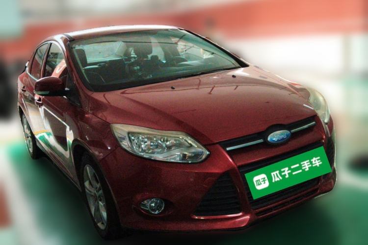 Used Ford Focus 2012 Sedan 1.6L Automatic Fashion Edition Front Right 45 Deg