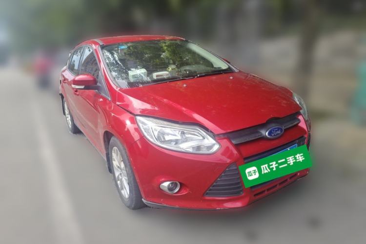 Used Ford Focus 2012 Hatchback 1.6L Automatic Fashion Edition Front Right 45 Deg