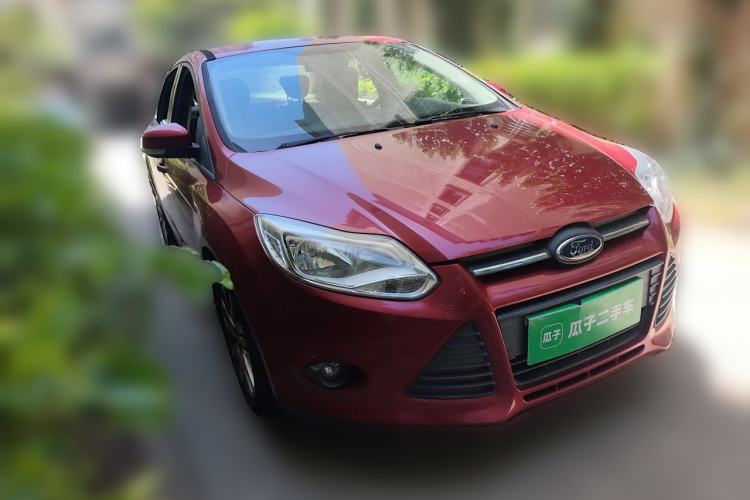 Used Ford Focus 2012 Sedan 1.6L Manual Comfort Model Front Right 45 Deg