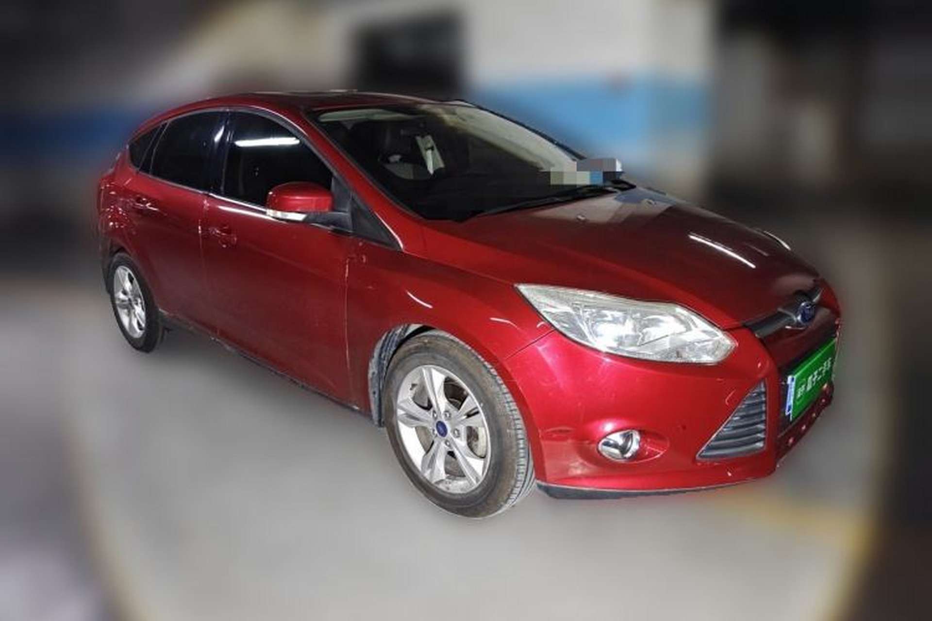 Used Ford Focus 2012 Hatchback 1.6L Automatic Fashion Edition Front Right 45 Deg