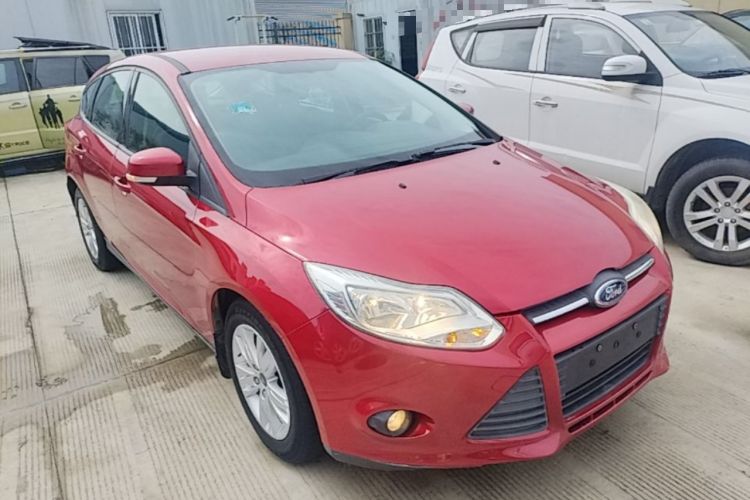Used Ford Focus 2012 Hatchback 1.6L Automatic Comfort Model Front Right 45 Deg