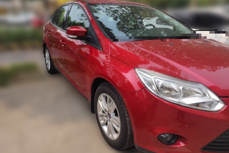 Used Ford Focus 2012 Sedan 1.6L Manual Comfort Model Front Right 45 Deg